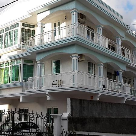 Residence Lasenza Apartment Flic en Flac Exterior photo