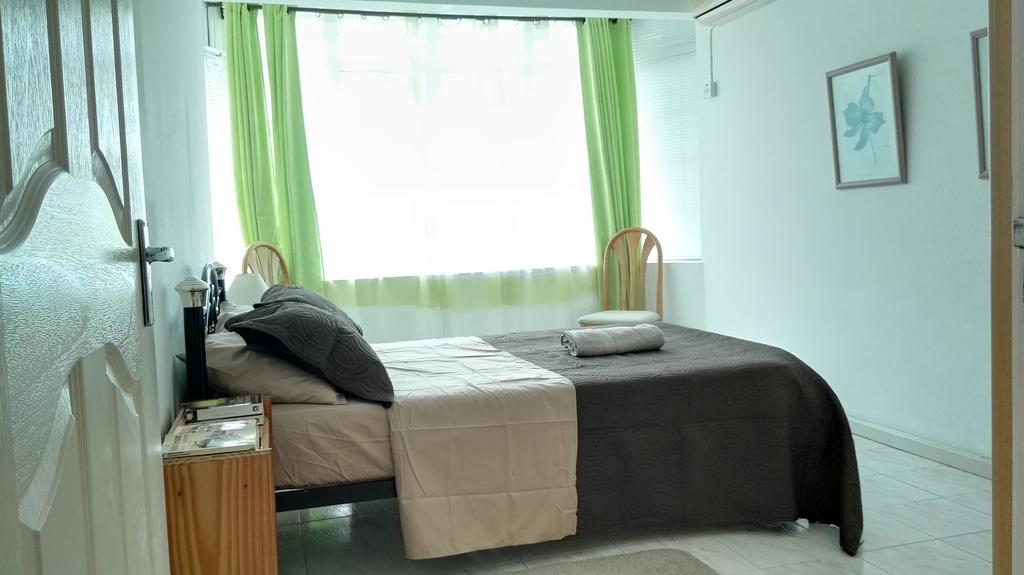 Residence Lasenza Apartment Flic en Flac Room photo