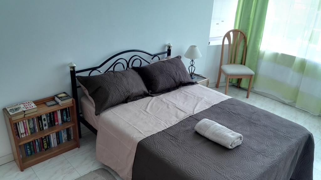 Residence Lasenza Apartment Flic en Flac Room photo